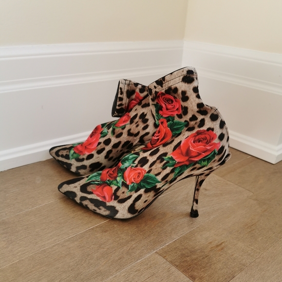 D&G booties - Picture 1 of 5